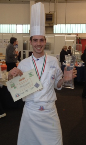 Lo Chef Lucatelli Antonio medaglia dargento al concorso “Cuoco dellanno 2012”