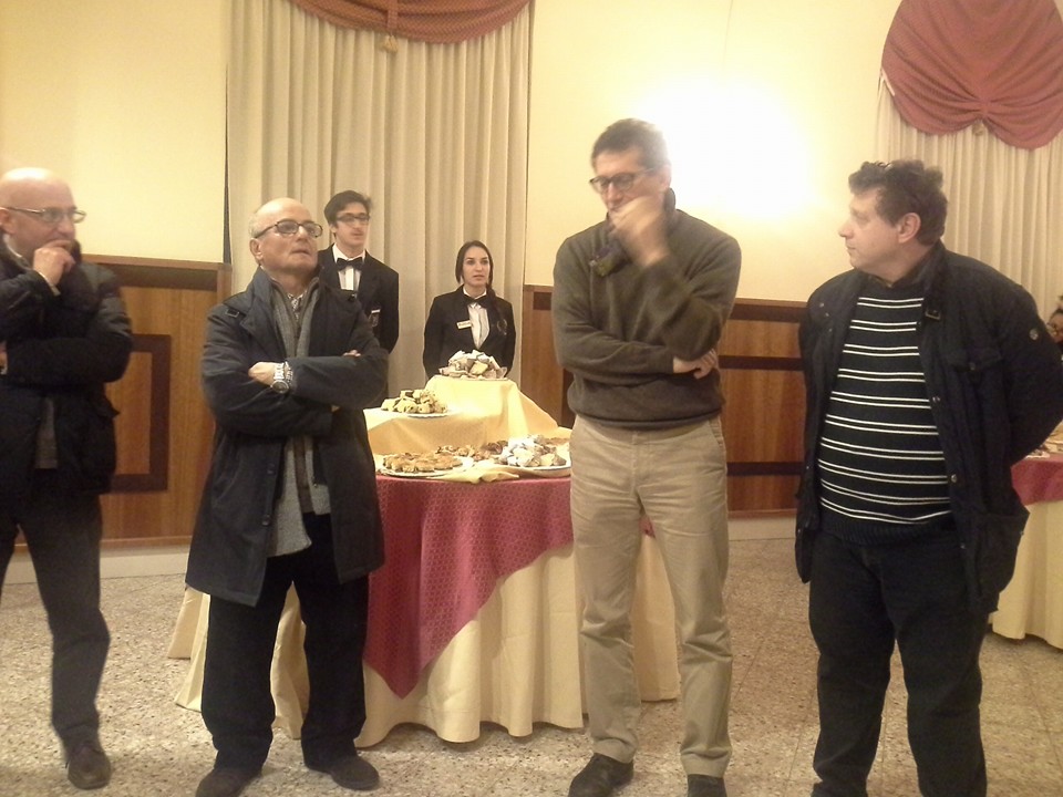 Incontro conviviale per scambio auguri natalizi